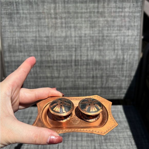 Vintage Grand Canyon Arizona Copper Salt & Pepper Shakers Tray with Stoppers - Picture 5 of 12